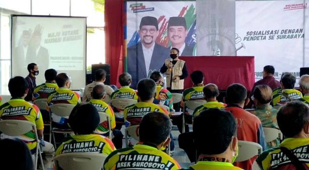 Para Rohaniawan Surabaya dukung Machfud Arifin-Mujiaman