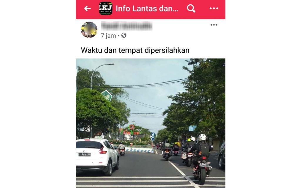 Postingan salah satu akun Facebook terkait aksi rombongan moge melawan arus, disebut di Jombang