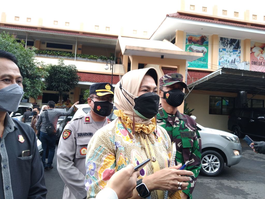 Wali Kota Batu, Dewanti Rumpoko. (Foto: Galih Rakasiwi/jatimnow.com)