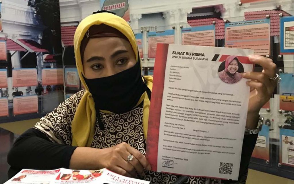 Yanti Mala, salah satu warga yang melaporkan Risma ke Bawaslu Surabaya