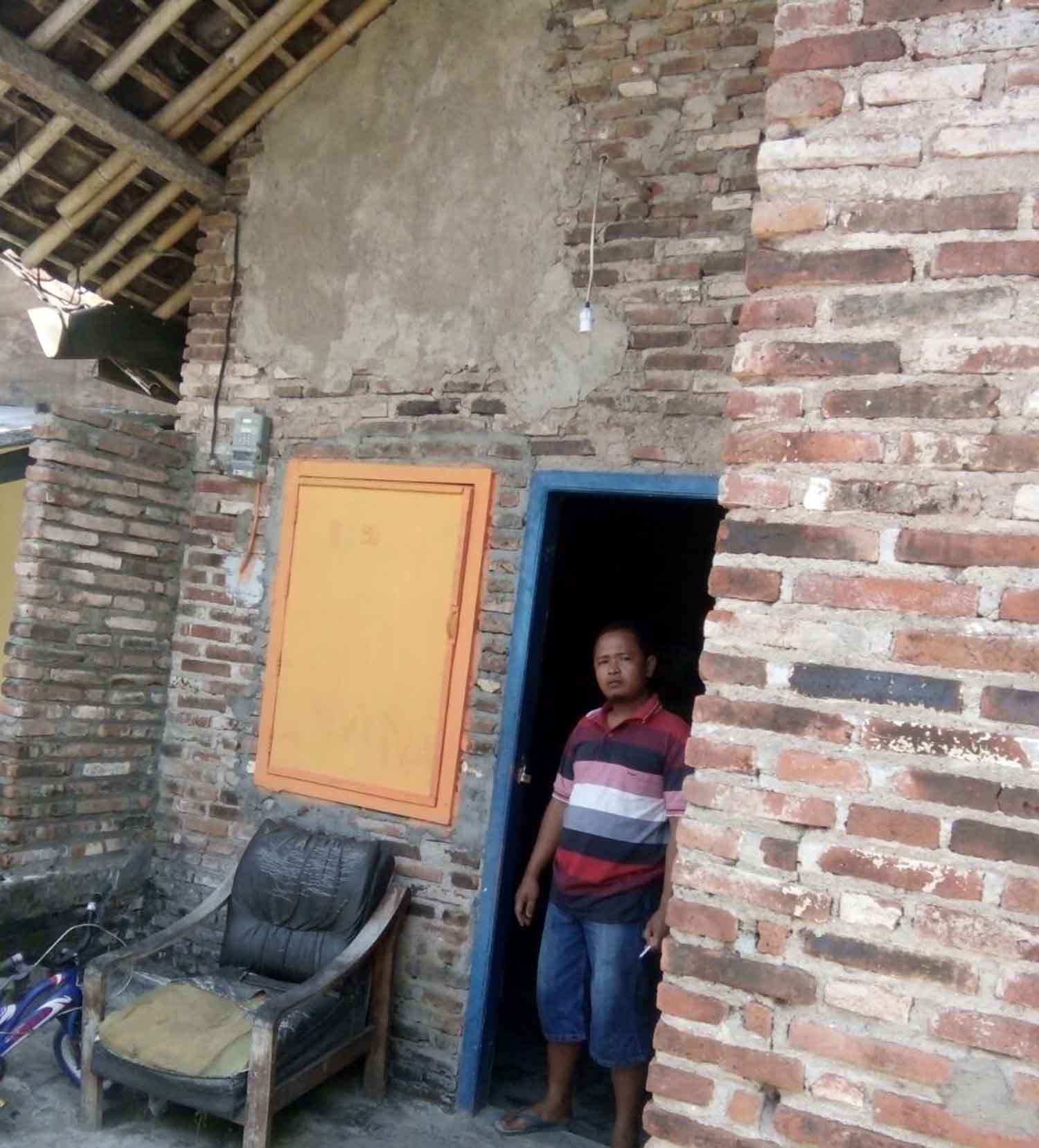 Supriyadi di rumahnya