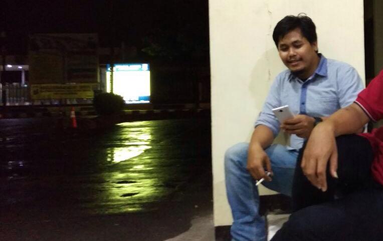 Wahyu Agus Setiono (kiri) di Mapolda Jatim