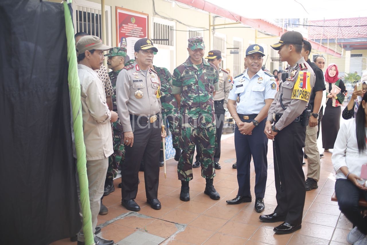 Kapolda dan Pangdam Pantau Situasi Coblosan