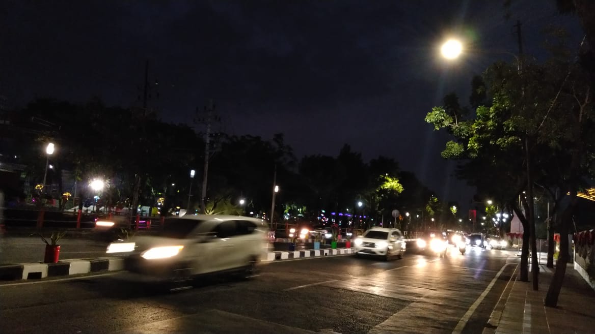 Live Traffic: Ketabang Kali Surabaya