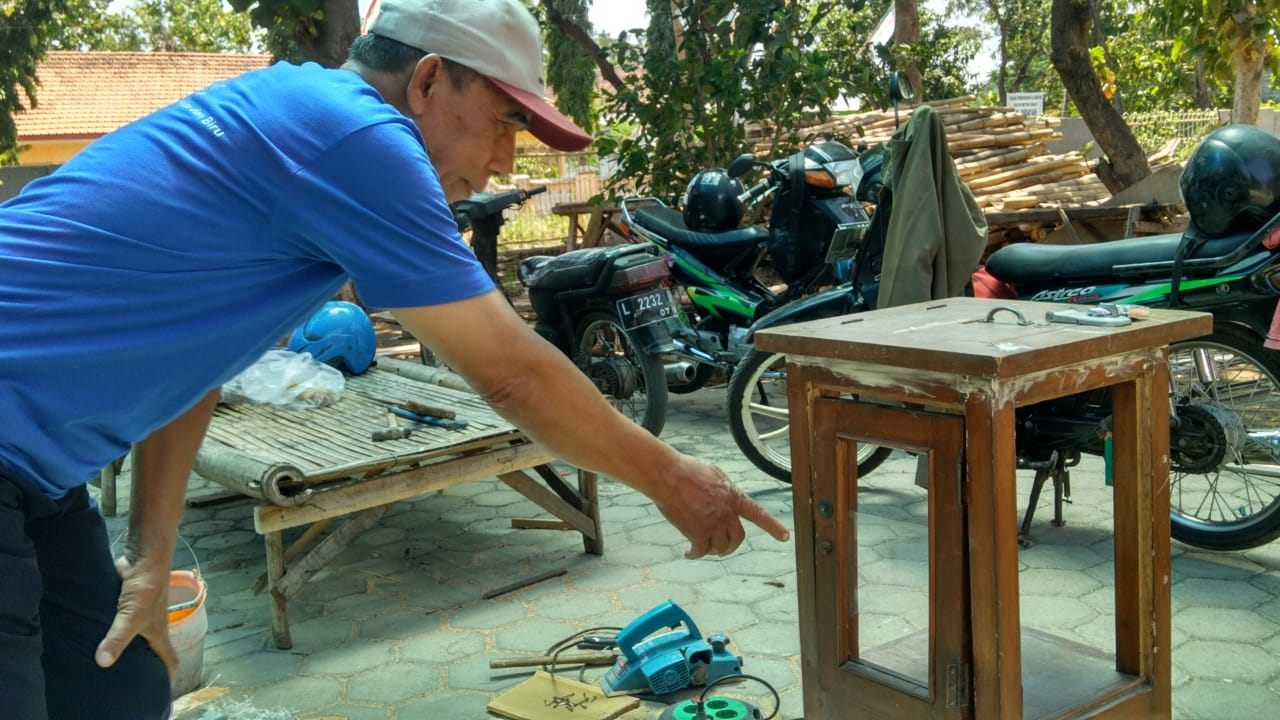 Masjid Dibobol, Uang Dalam Dua Kotak Amal Amblas