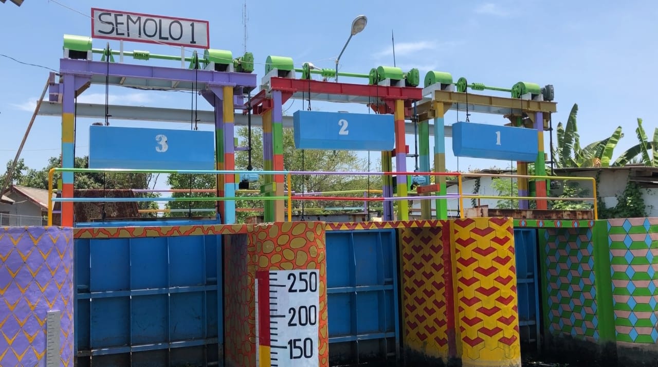 Rumah Pompa Air di Surabaya Dipercantik