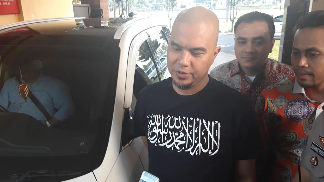 Ahmad Dhani Akhirnya Penuhi Panggilan Polisi Atas Kasus Penipuan