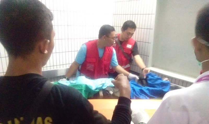 Agung Wahyudi, korban tewas saat dievakuasi di kamar mayat RSU dr Soetomo.