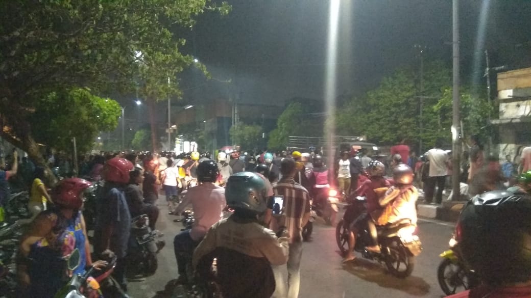 Video: Razia PKL di Gembong Surabaya Ricuh