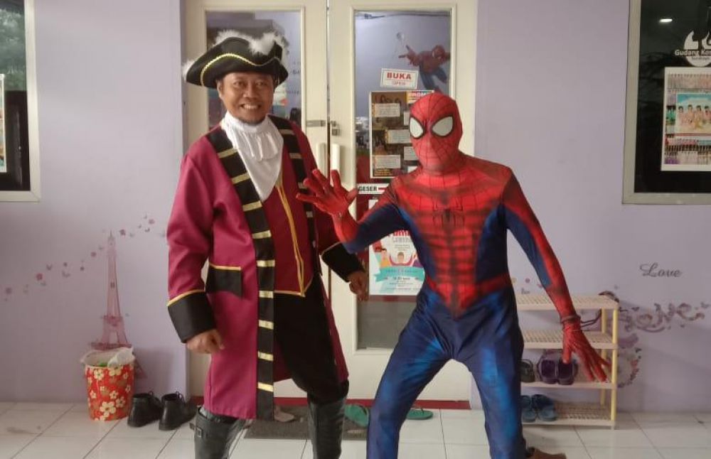 TPS bertema Avengers ini ada di Surabaya