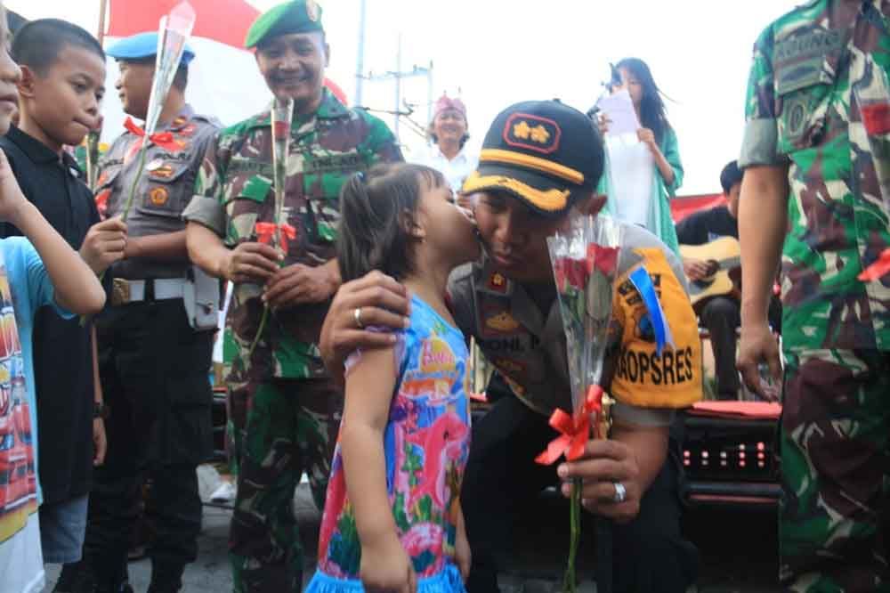 Komunitas di Kediri Apresiasi TNI-Polri Berikan Rasa Aman saat Pemilu