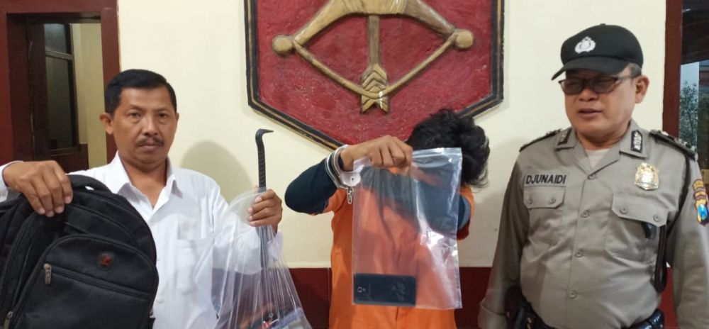 Kepergok Curi HP di Surabaya, Seorang Pencuri asal Nganjuk Dimassa