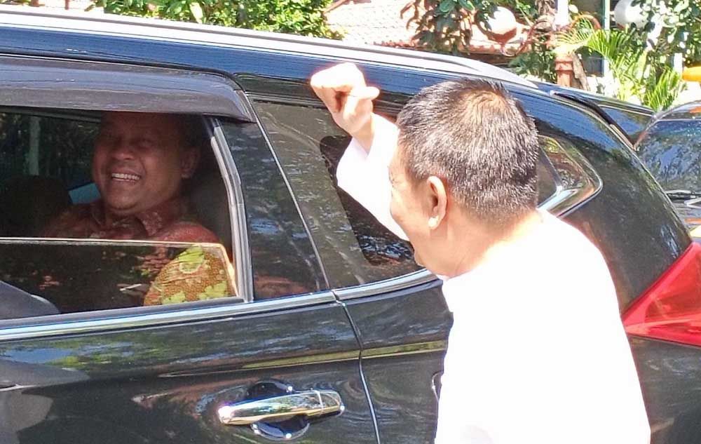 Kasat Pol PP Irvan Widyanto dan Sekkota Hendro Gunawan
