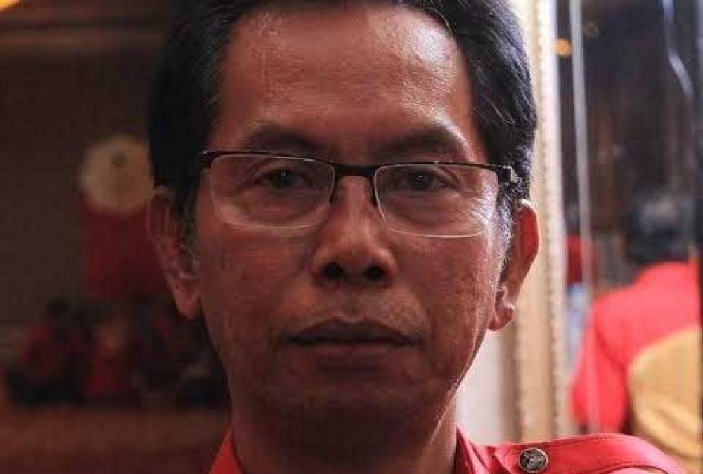 Adi Sutarwijono, Ketua DPC PDIP Kota Surabaya