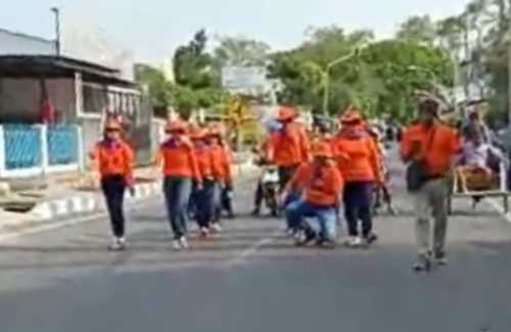 Korban terjatuh saat ikuti gerak jalan