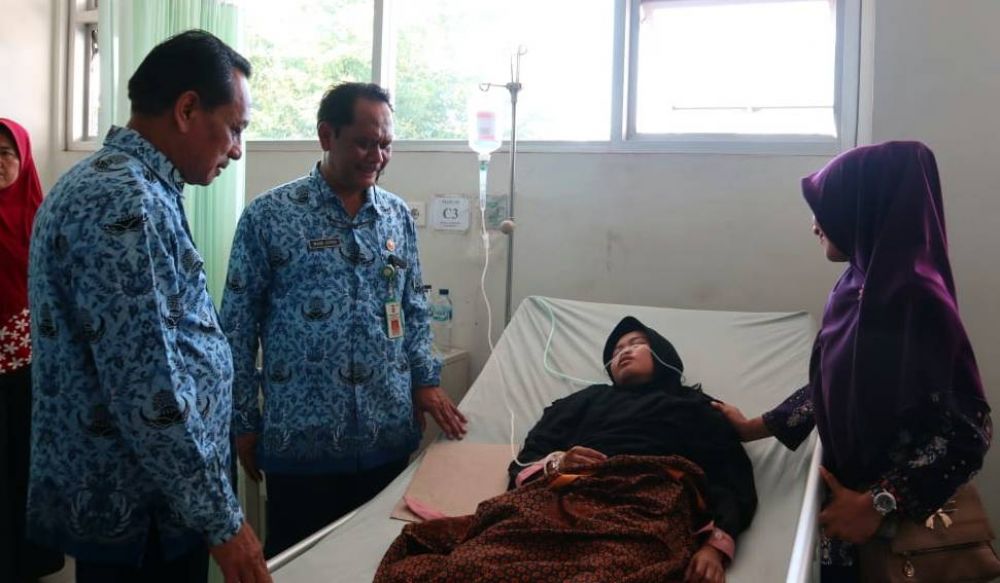 Santri yang keracunan tengah dirawat di rumah sakit