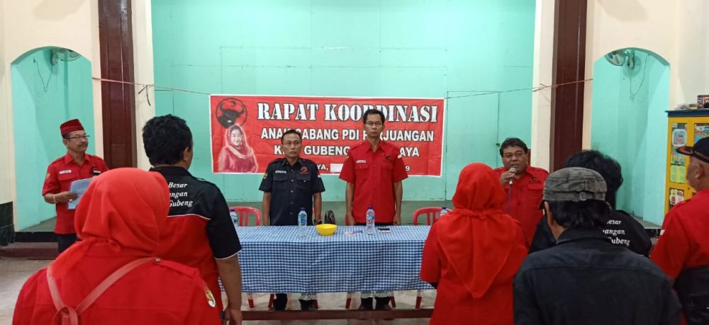 Rapat PDIP di Kecamatan Sukomanunggal Surabaya