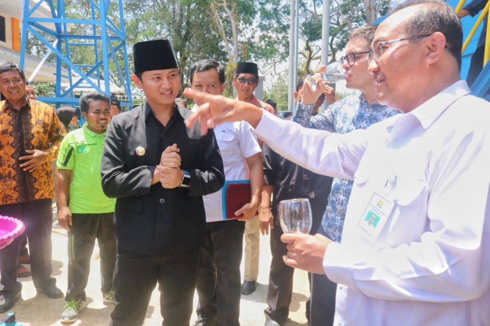 Bupati Nur Arifin Resmikan Instalasi Pengolahan Air di Trenggalek