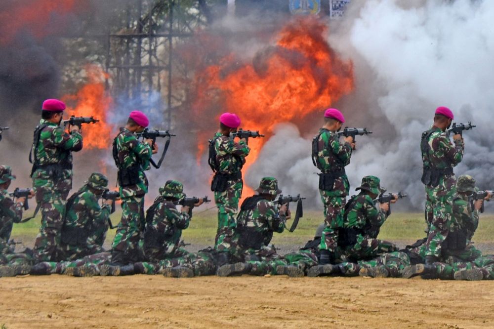 1474 Prajurit Korps Marinir Pecahkan Rekor Muri Menembak