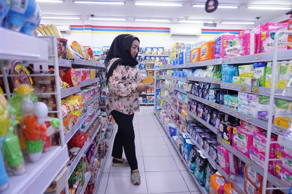 Ketua Komisi A Sidak Toko Modern Tengah Malam, Ini Faktanya