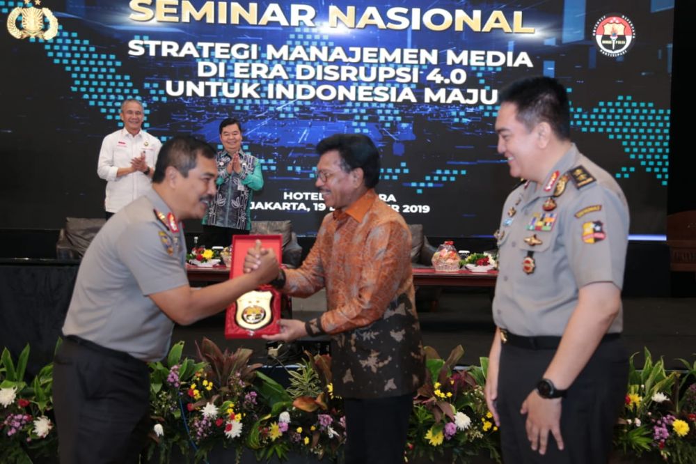 Seminar Strategi Manajemen Media Divhumas Polri Diapresiasi Menkominfo