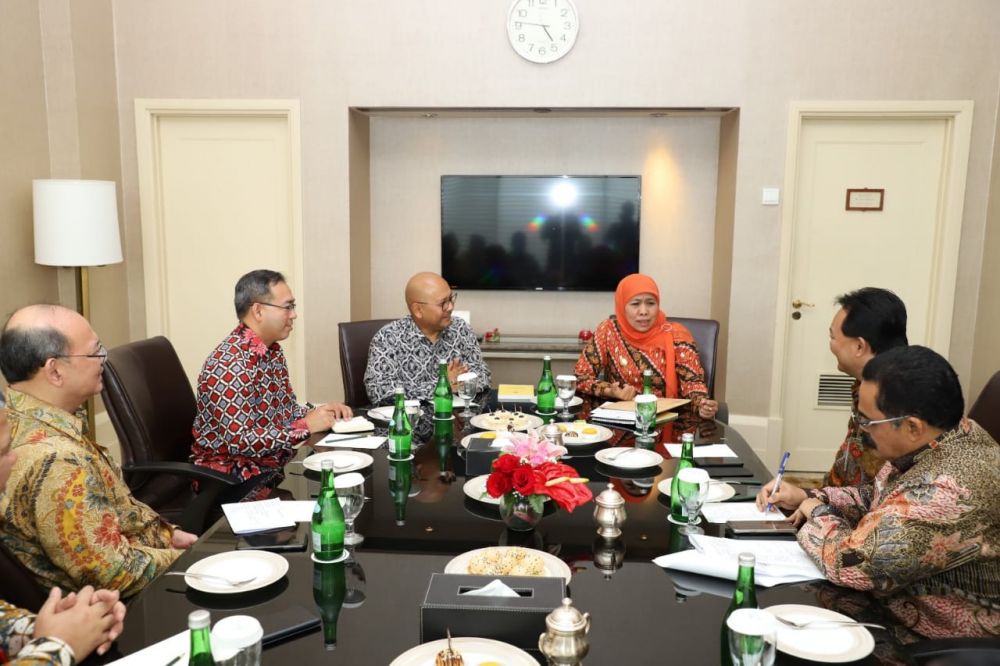 Gubernur Jawa Timur, Khofifah Indar Parawansa menerima Duta Besar RI untuk Meksiko Cosmas Cheppy Triprakoso Wartono