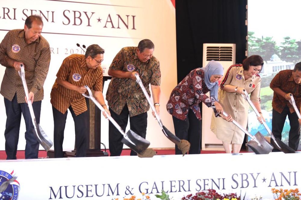 Groundbreaking Museum dan Galeri Seni SBY-Ani di Pacitan