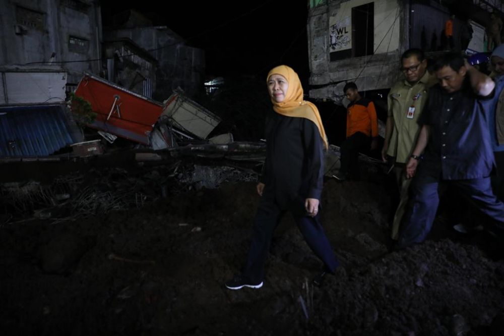 Gubernur Khofifah tinjau becana di Jember