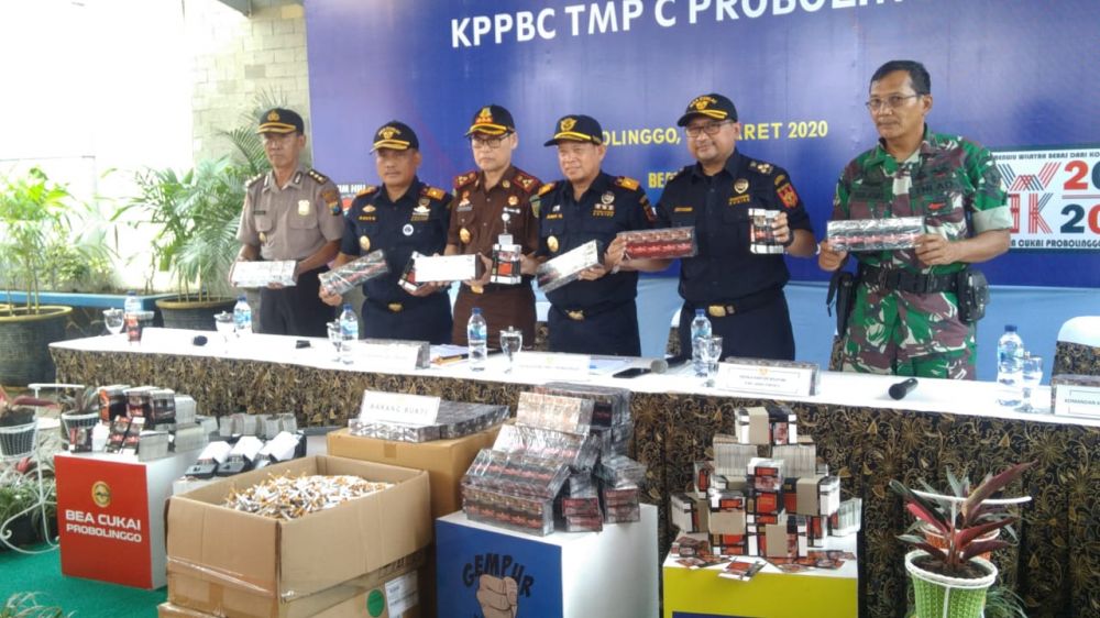 Rokok ilegal yang diamankan Bea Cukai Probolinggo