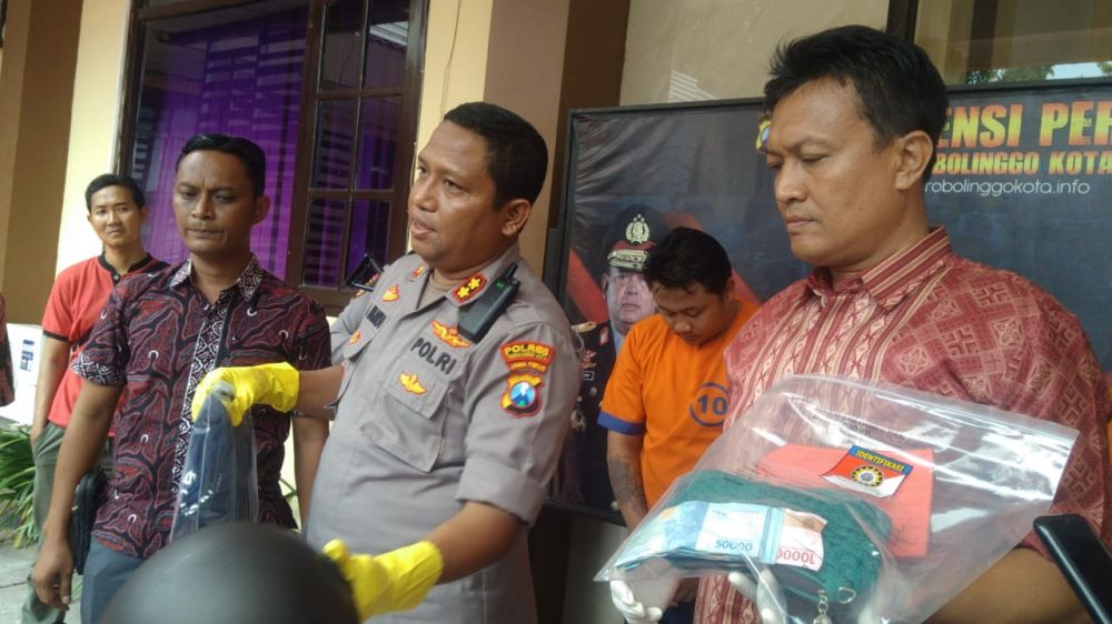 Polisi menangkap penjambret yang sasar emak-emak di Kota Probolinggo