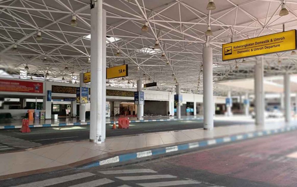 Bandara Internasional Juanda yang terlihat sepi