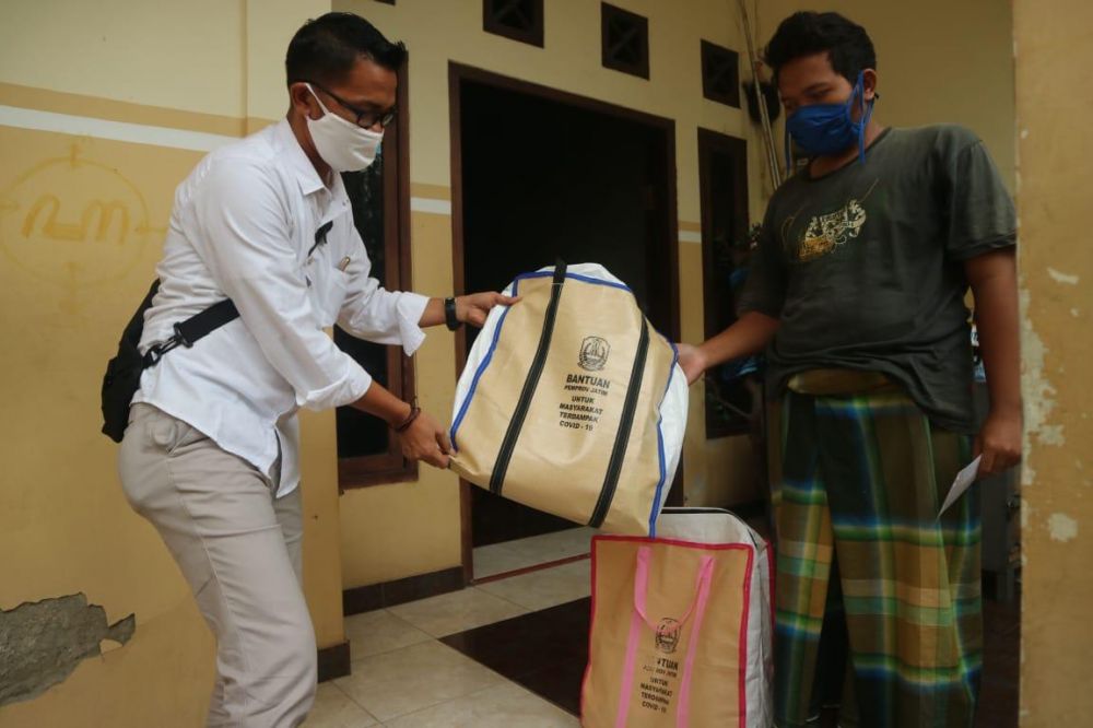 Kisah Pilu Kakak Beradik Kehilangan Ibunya di Tengah Pandemi Covid-19