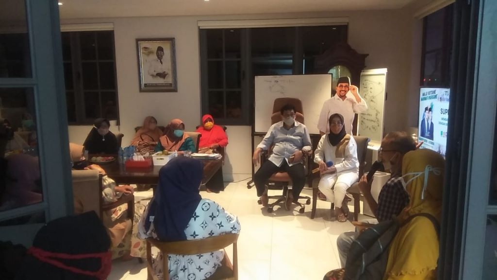 Pertemuan Machfud Arifin dan PAC Muslimat NU Kecamatan Lakarsantri