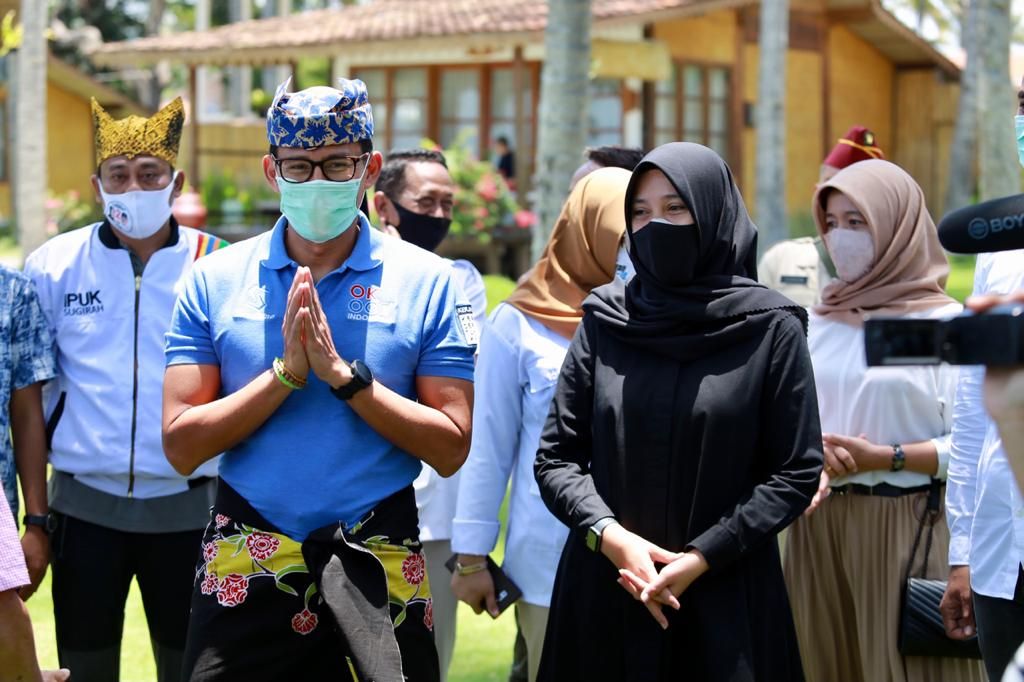 Sandiaga Uno dukung program UMKM Naik Kelas bersama Ipuk
