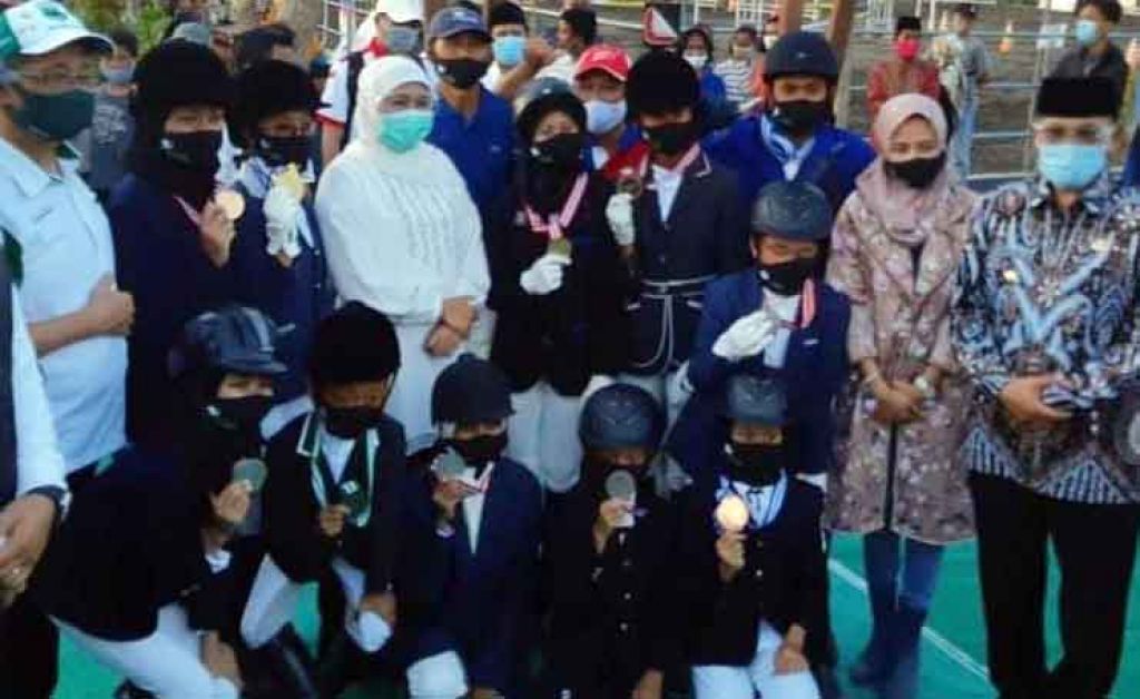 Resmikan Wisata Edukasi Berkuda dan Panahan, Ini Harapan Khofifah