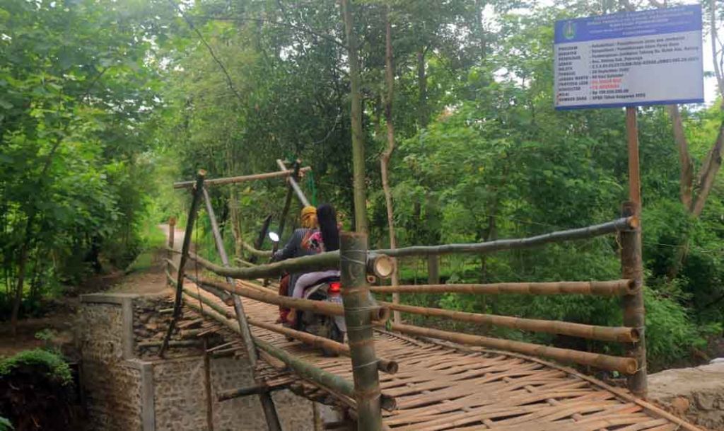 Viral Jembatan Bambu Ponorogo Senilai Rp 200 Juta, Ini Penjelasannya