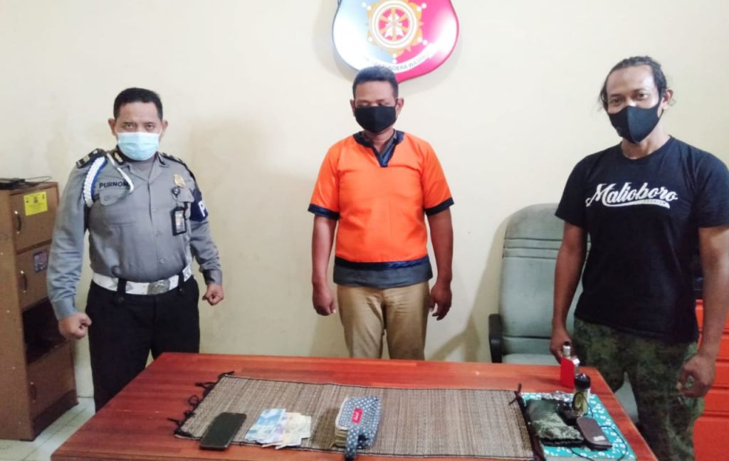 Jambret asal Lamongan diamankan di Mapolsek Bungah, Gresik