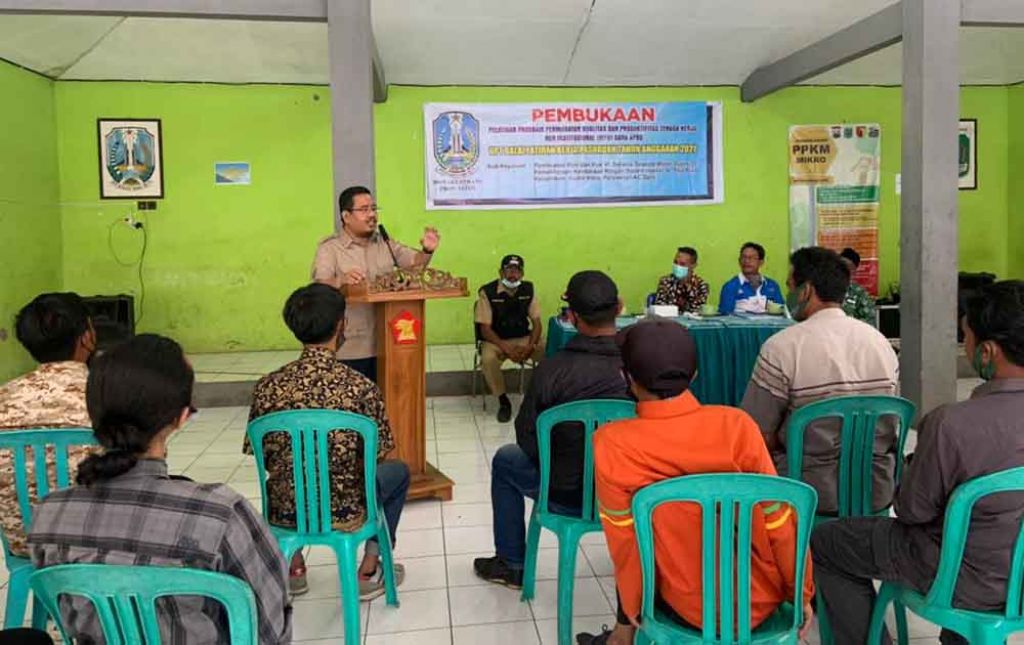 Anwar Sadad Buka Pelatihan Kerja, Kepala Desa: Kegiatan Ditunggu Para Pemuda