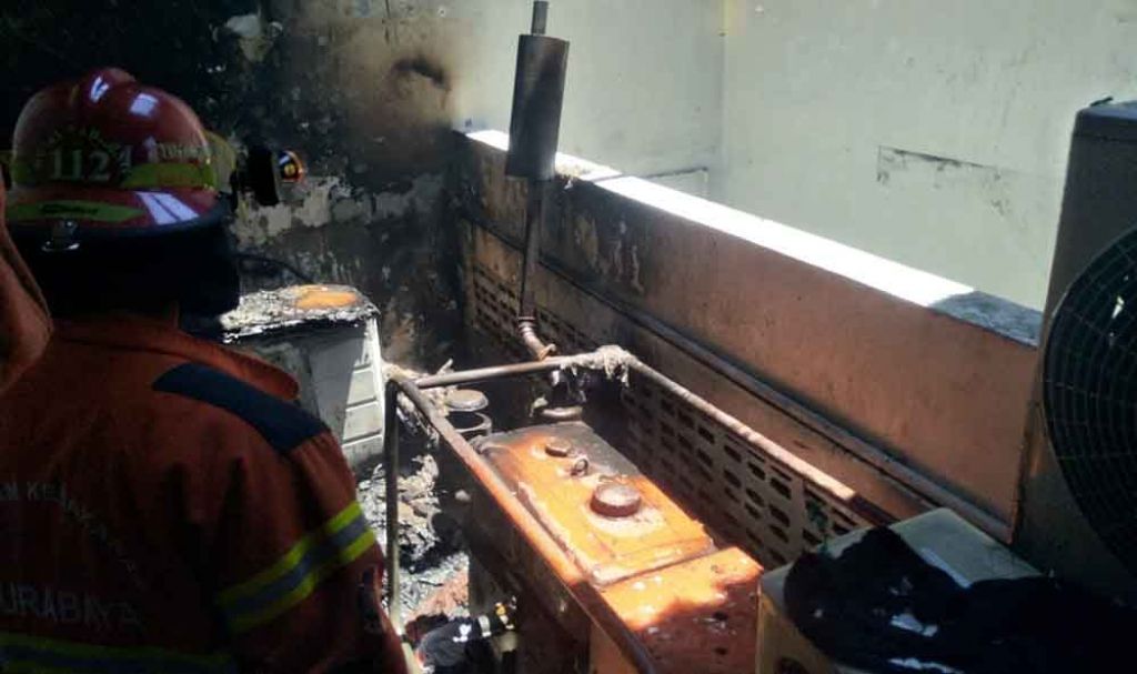 Genset milik salon yang terbakar (Foto istimewa)