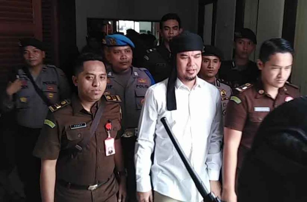 Ahmad Dhani di PN Surabaya