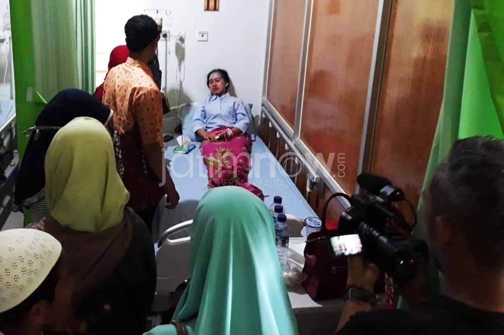  Iknatia Indrayani Yusti Ningsih (25) saat terbaring di rumah sakit menjalani perawatan 