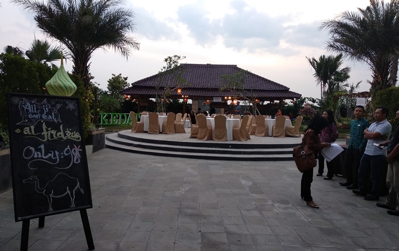 Menikmati Ngabuburit di Surga Al Firdaus ala Hotel Aston, Yuk Dicoba!