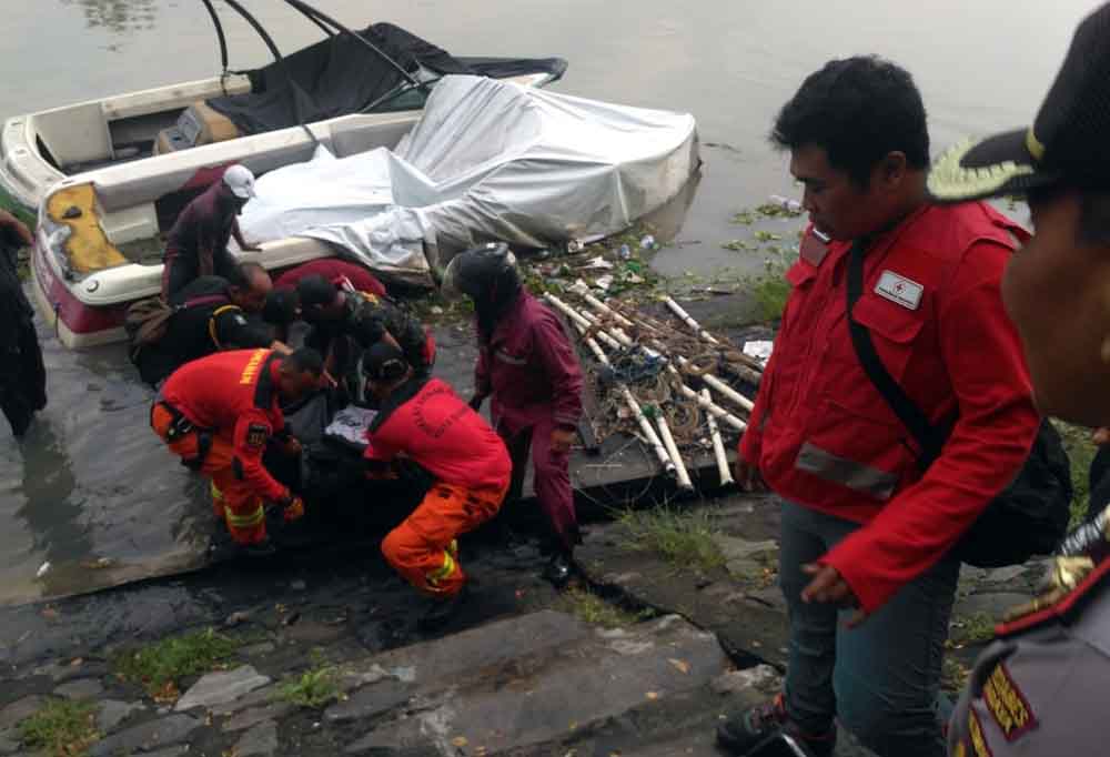 Evakuasi terhadap korban