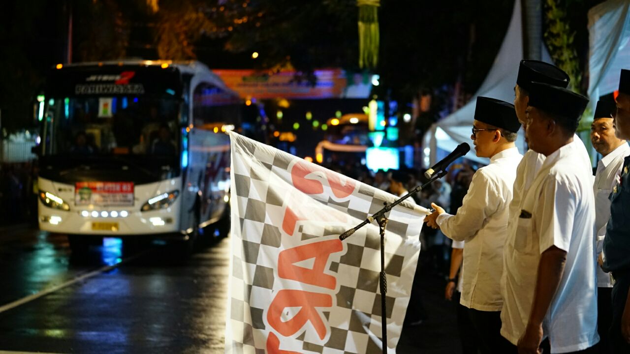 Bupati Anas Titip Doa ke Jemaah Calon Haji Supaya Banyuwangi Aman 