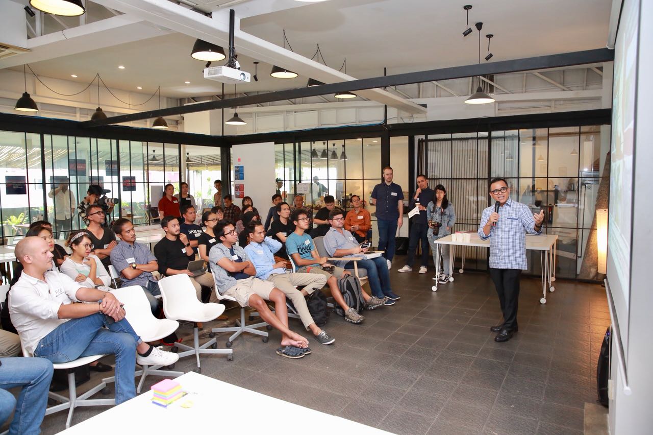 Bupati Anas ketika di Forum  Kolaborasi Traveloka.