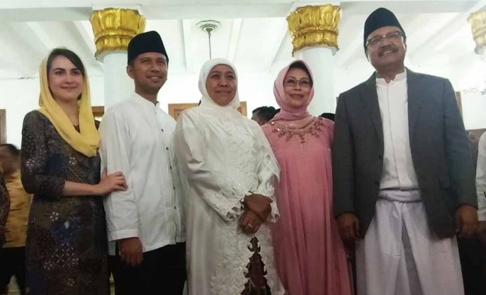 Pelantikan ketua PKK Jatim di Grahadi