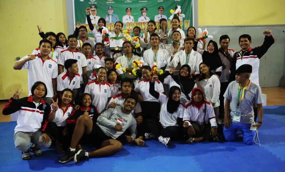 Kontingen atlet judo Surabaya