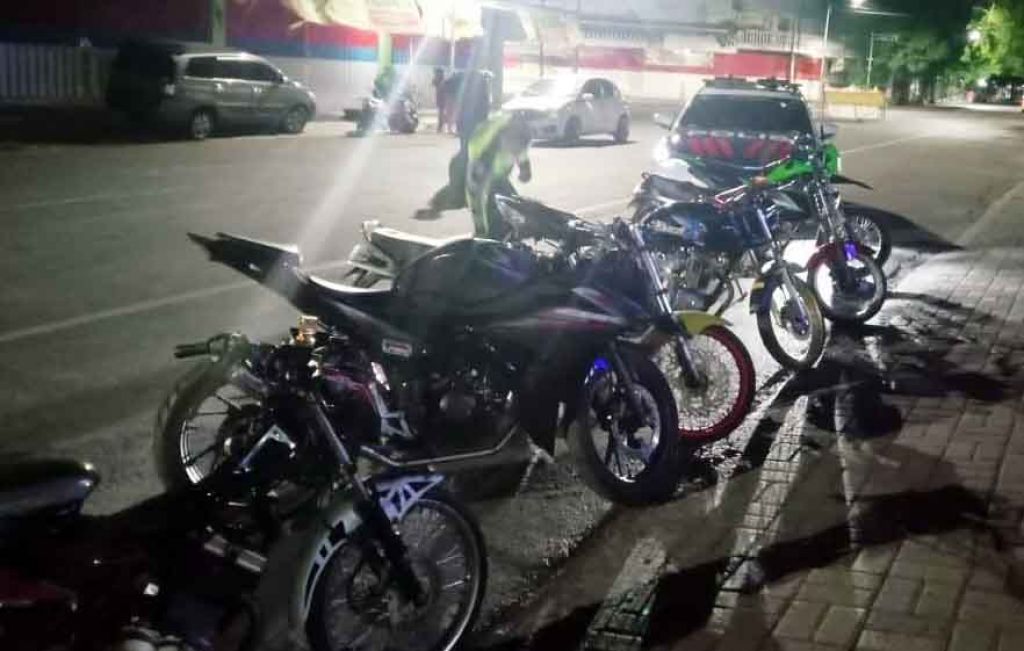Terindikasi Balap Liar, 15 Motor Protolan di Situbondo Ditilang