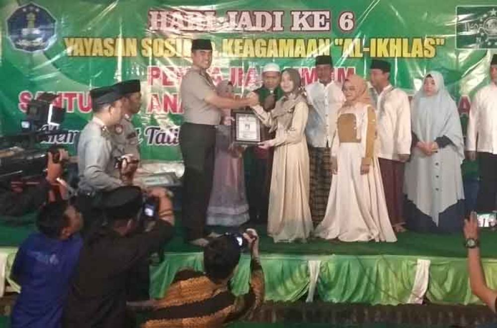 Acara Pengajian dan Santunan Anak Yatim di Banyuwangi