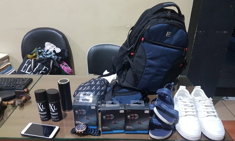 WNA Sindikat Pencurian di Mal Diringkus Polisi    